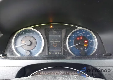 2017 Toyota Camry Le из США, поврежденный, VIN 4T1BF1FK1HU755230